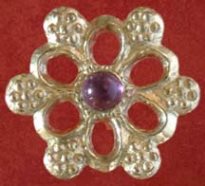 28d-Rose Badge (Amethyst)