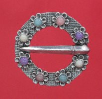 S33e-Annular Brooch (with modern pin fastening)