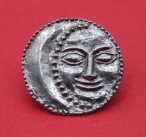 S46 Man in the Moon badge 